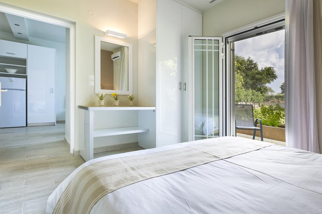 Olive Grove Studios & Apartments Svoronata Dış mekan fotoğraf